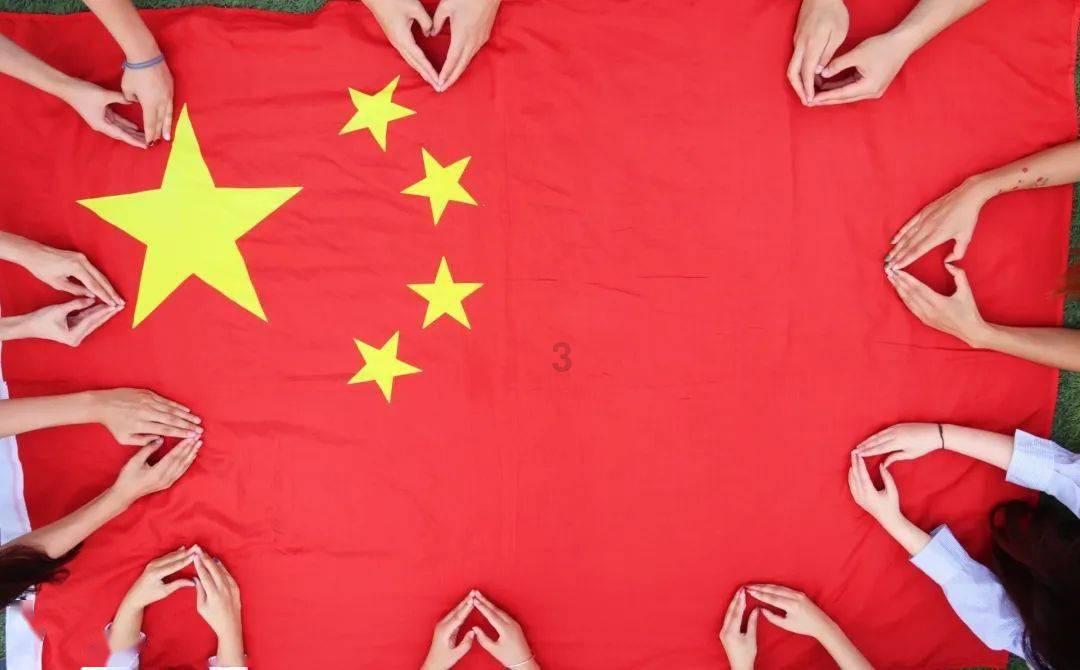 为什么法尔柯会吼叫,吼叫后为什么其他人变成了巨人?-专业知识问答网页